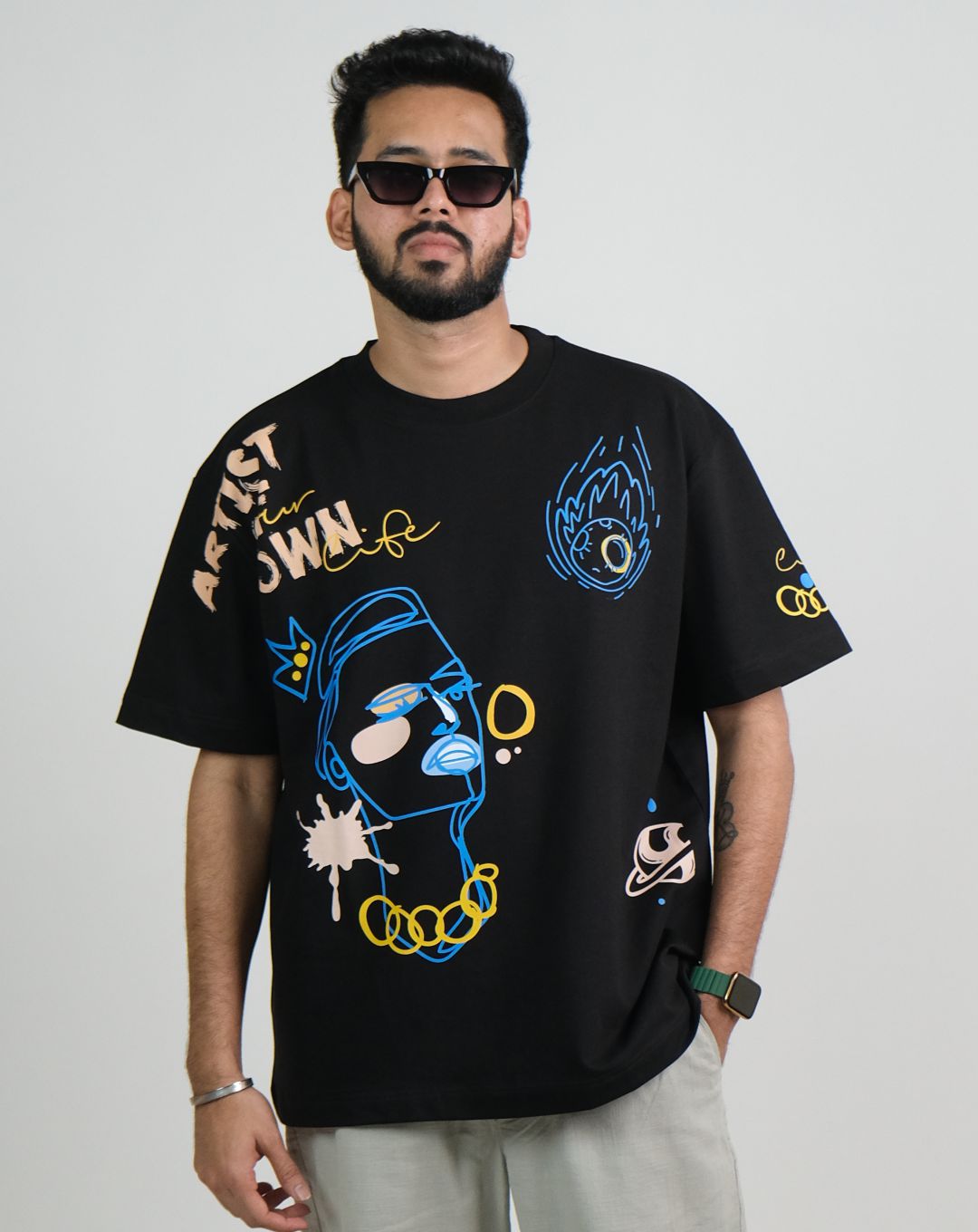 ARTIST OF YOUR OWN LIFE | BLACK | OVERSIZE UNISEX TSHIRT