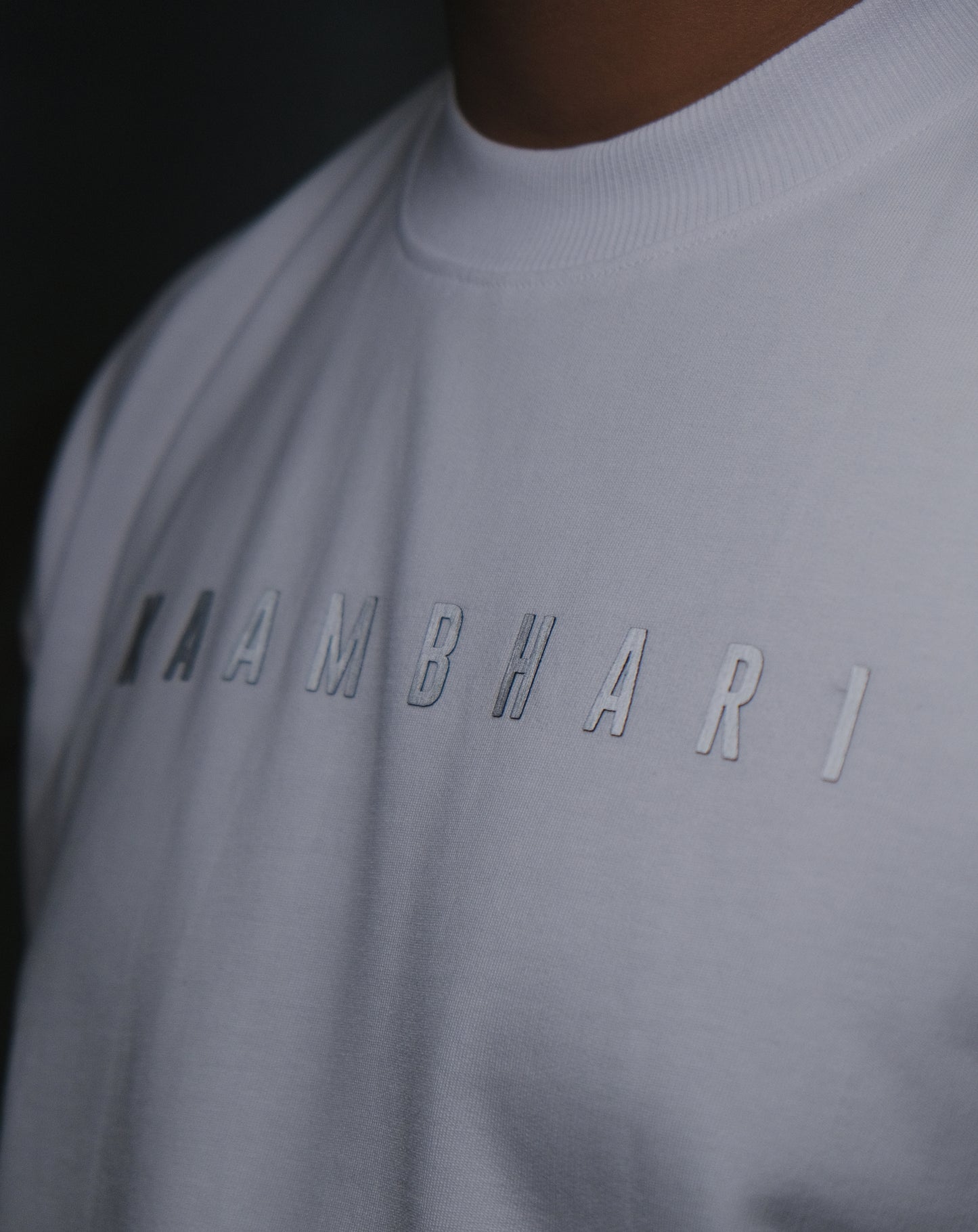 Kaam Bhari Reflective Solid | 250 GSM | White | Oversize