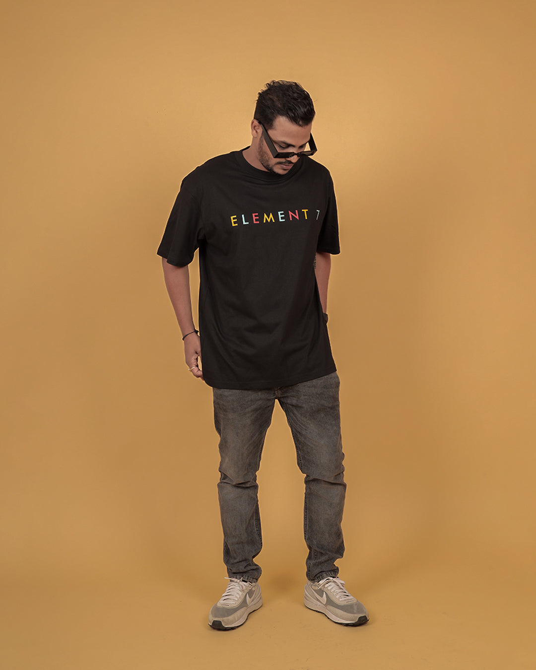 Headphone | Over Sized T-Shirt | Element7 | Black