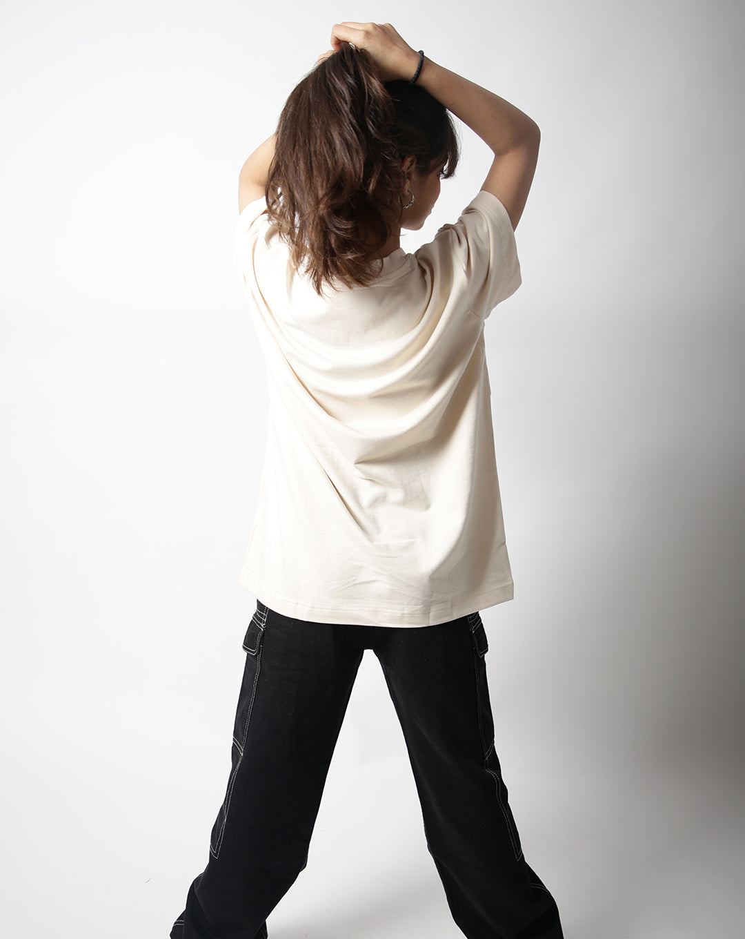 SOLID 250 GSM OFF WHITE OVERSIZE TSHIRT