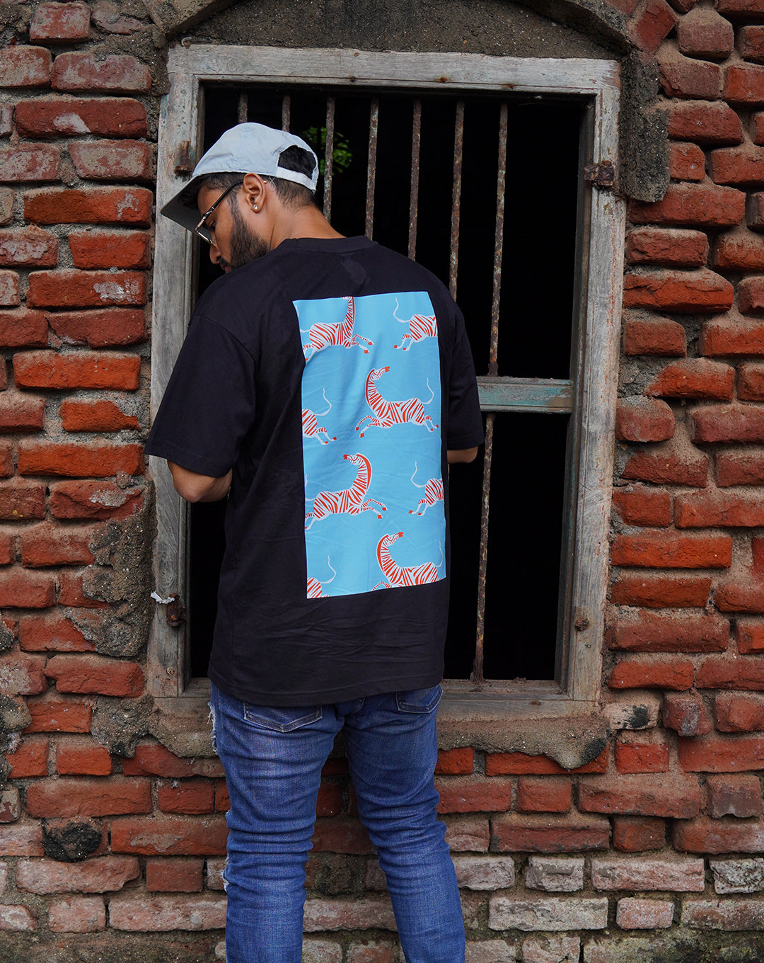ANIMAL PRINT BLACK OVERSIZE T-SHIRT